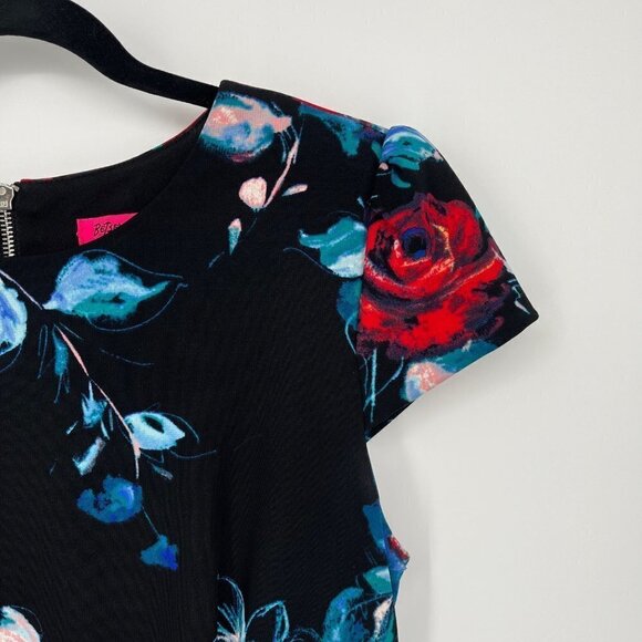 Betsey Johnson Womens Dark Floral Midi Dress Size 6 Cap Sleeve Lined EUC Black - Picture 4 of 11
